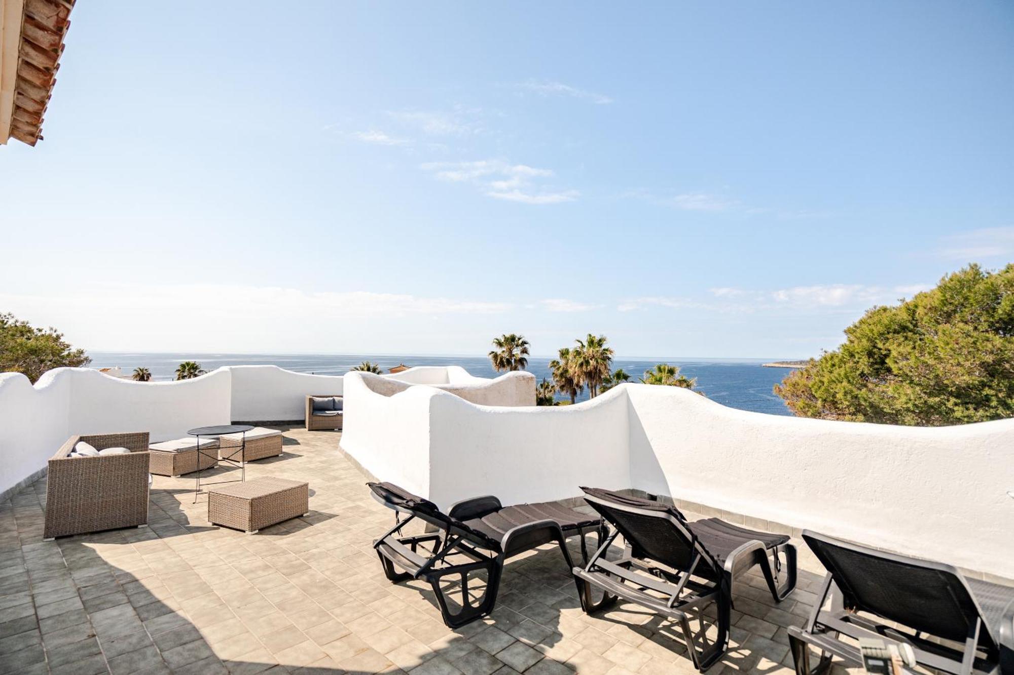 Gigantische Villa Mit Meerblick, Panoramablick & Pool-Oase كالا بي المظهر الخارجي الصورة